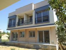 Bio Hanevler / URLA