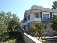 Bio Hanevler / URLA