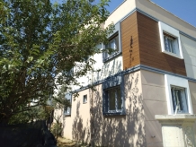 Bio Hanevler / URLA