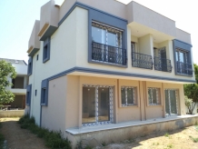 Bio Hanevler / URLA